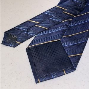 Accessories - Men’s Classic Tie NEW Accessories - Men’s Classic Tie NEW